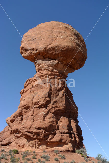 Balanced rock