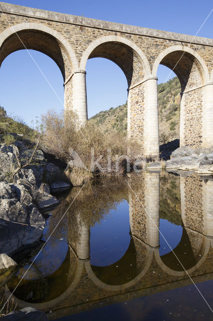 Puente Rio Salor