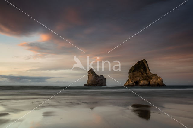 Wharariki Beach