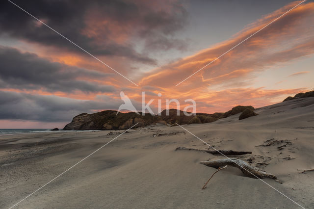 Wharariki Beach