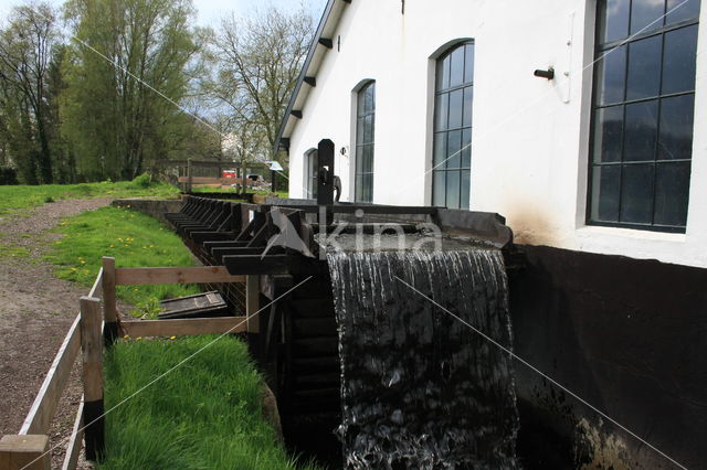 De Middelste Molen