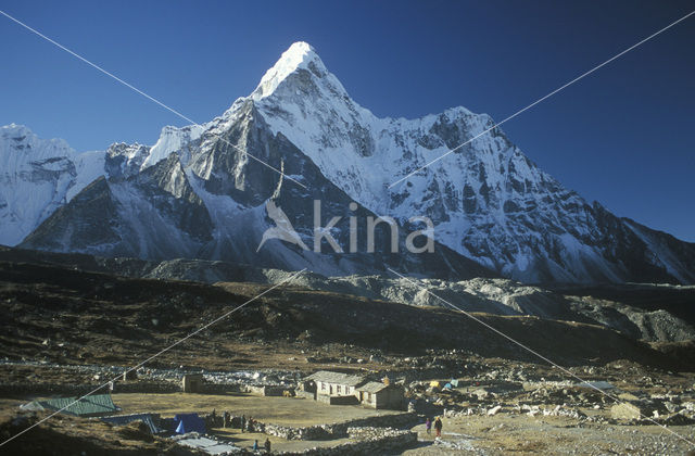 Ama Dablam