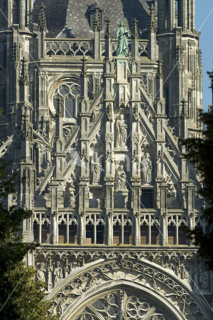 Saint John’s Cathedral