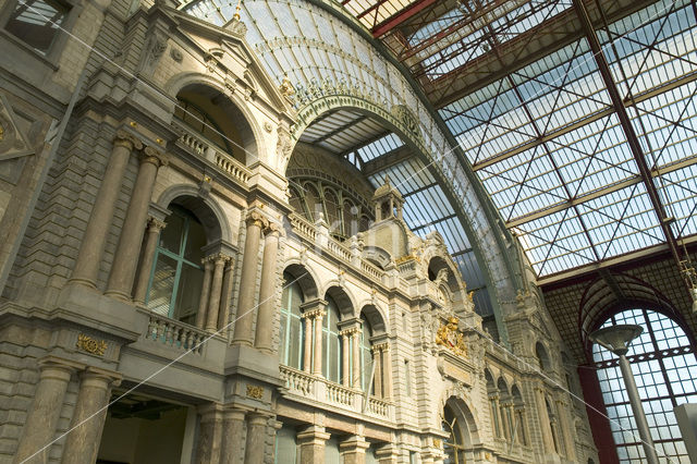 Station Antwerpen-Centraal