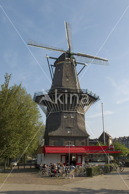 Molen De Gooyer