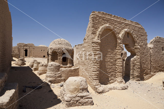 Al Bagawat Cemetery