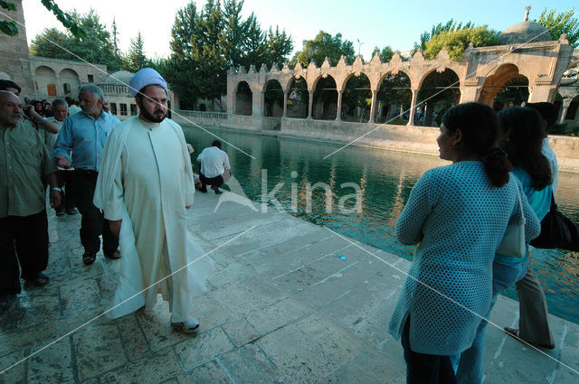 Halil Rahman Mosque