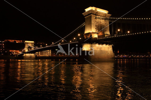 Szechenyi Chain Bridge