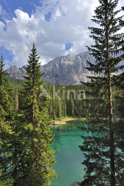 Lago di Carezza