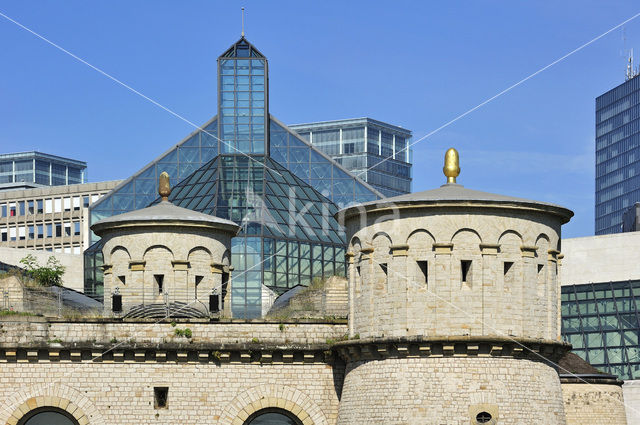 Fort Thüngen en Museé d'Art Moderne Grand-Duc Jean / MUDAM / Museum voor Moderne Kunst Groothertog Jan