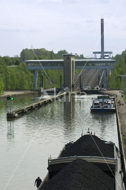 Ronquières inclined plane