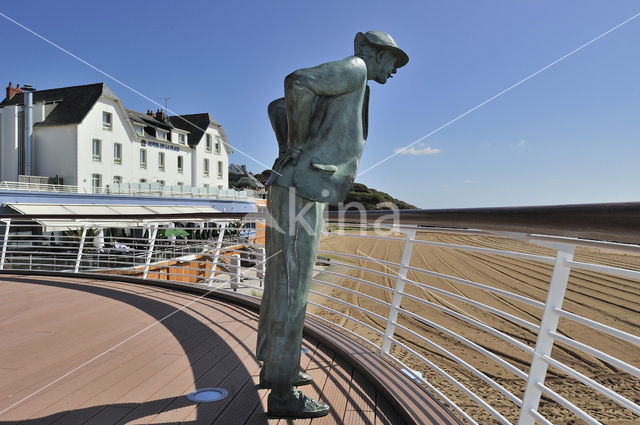 Standbeeld Monsieur Hulot / Jaques Tati