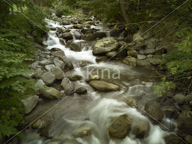 river Bastan