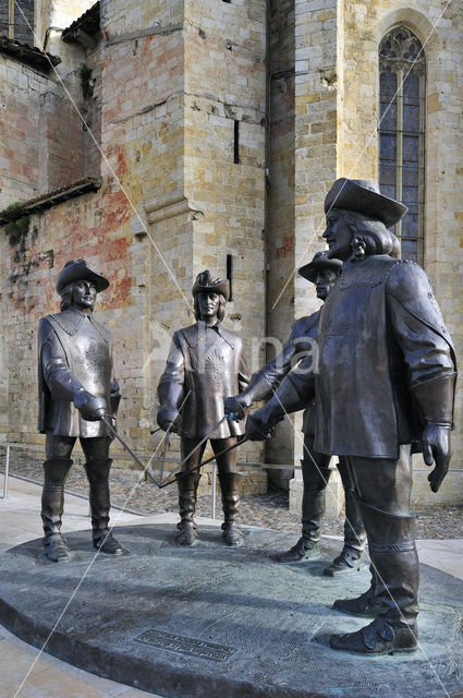 Standbeeld d'Artagnan en de Drie Musketiers