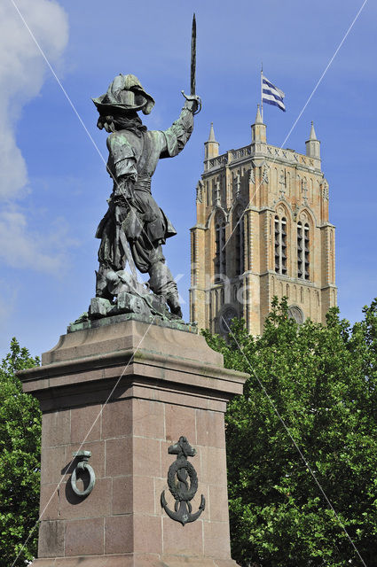 Standbeeld Jan Bart en belfort