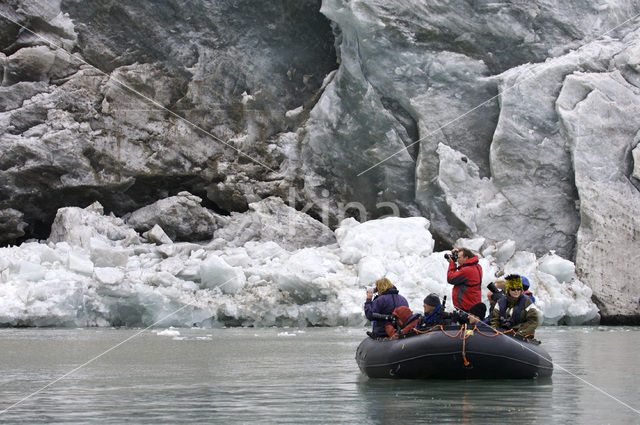 Chauveaubreen glacier