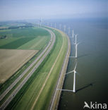 Windfarm IJsselmeerdijk