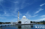 Tengku Tengah Zaharah Mosque