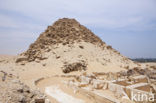 Piramide van Sahoere