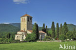 Basilique Saint-Just de Valcabrère